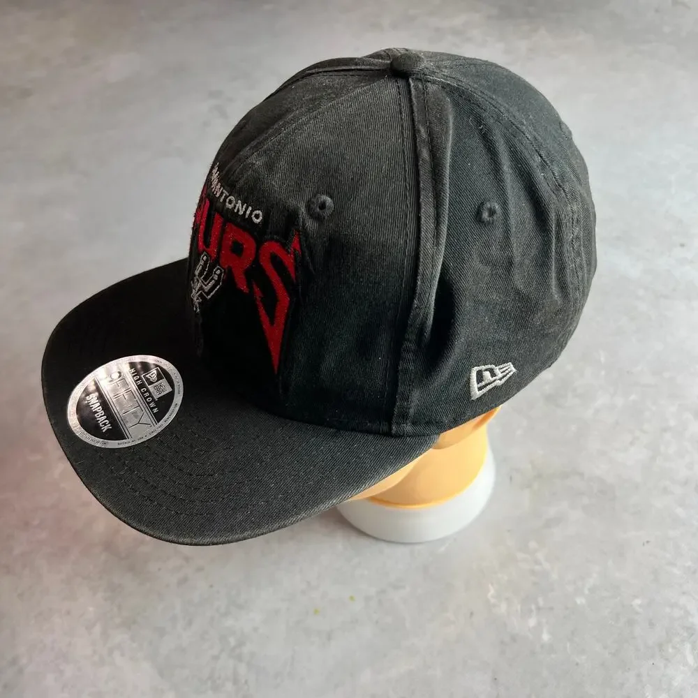 Vintage San Antonio Spurs New Era 9FIFTY Snapback Hat Rare Metallica Logo